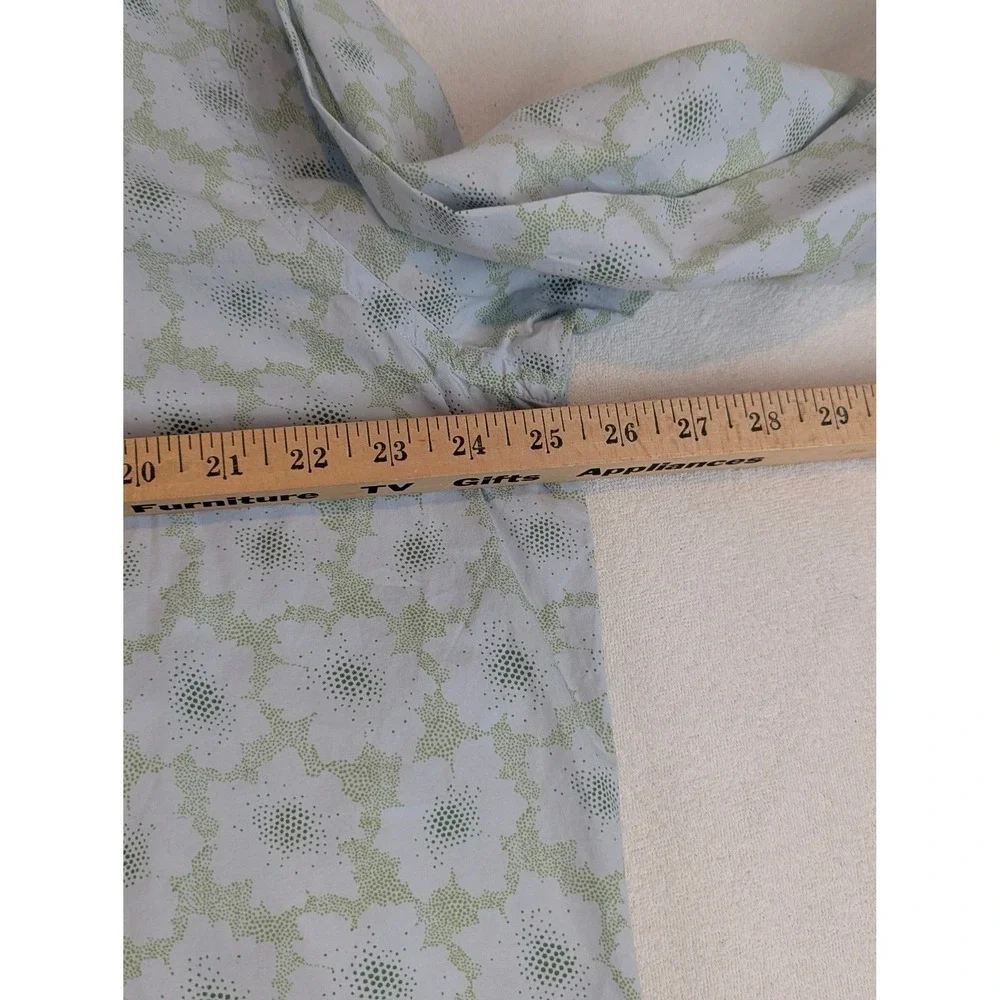 Banana Republic Mens XL Long Sleeve Button Down Shirt Floral Print Lt Blue Green